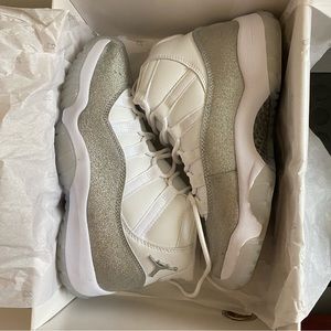 Air Jordan 11 Retro Metallic Silver